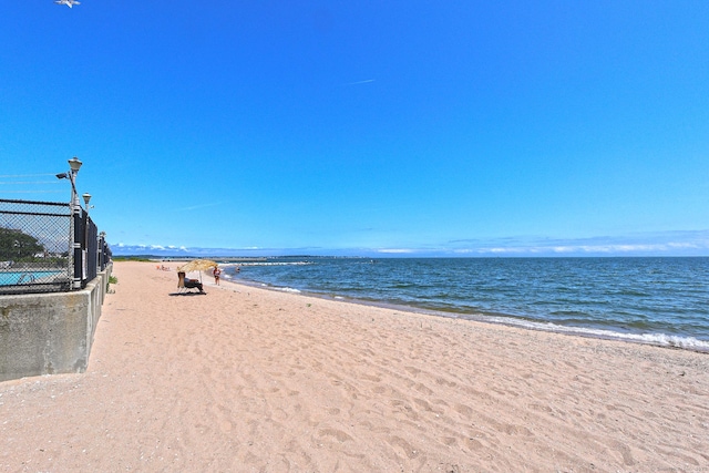 22 W Walk Walk Unit 22, West Haven, CT 06516 - photo 35