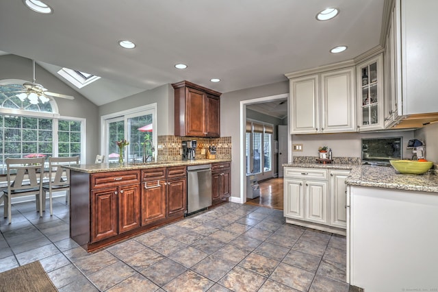 48 Old Castle Dr, Monroe, CT 06468 - photo 8