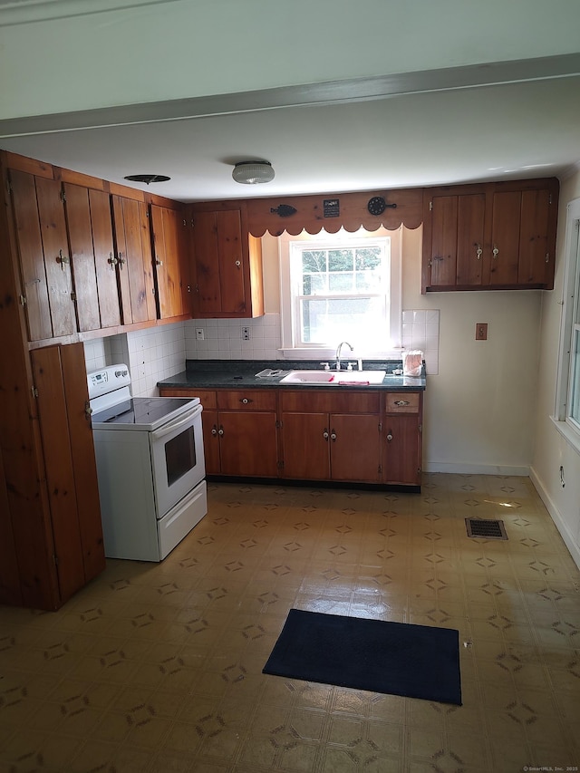 24 N Ave, North Haven, CT 06473 - photo 2