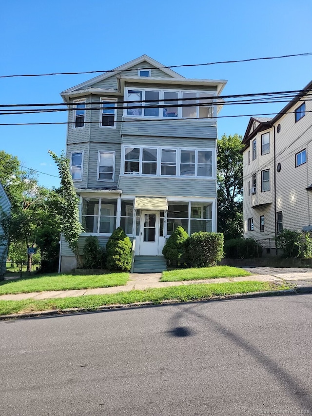 116 Miller St, New Britain, CT 06053 - photo 1