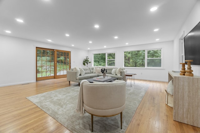 20 Ravenwood Dr, Weston, CT 06883 - photo 1