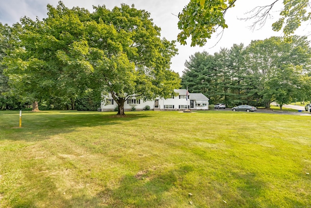 15 Roarke Rd, North Haven, CT 06473 - photo 2