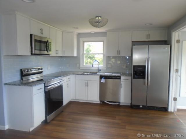 244 Curtiss St, Southington, CT 06489 - photo 7