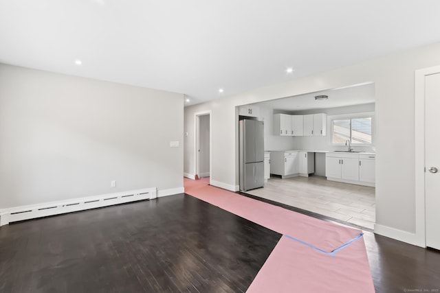 24 Holiday Hl, Waterbury, CT 06704 - photo 4