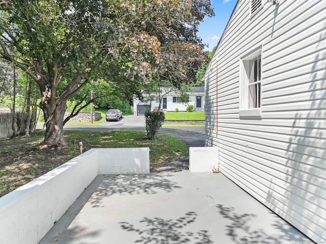 24 Holiday Hl, Waterbury, CT 06704 - photo 23