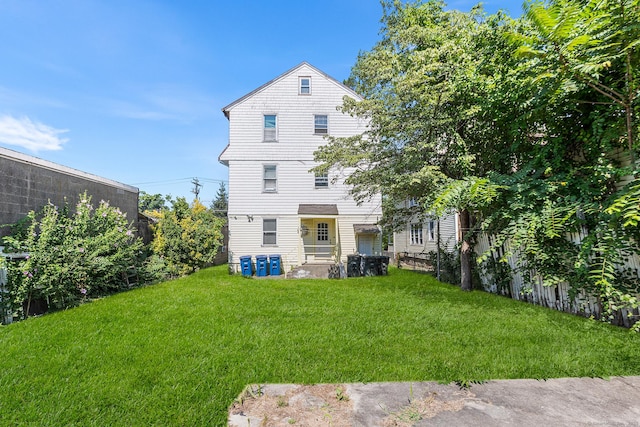 1906 E Main St, Bridgeport, CT 06610 - photo 11
