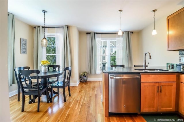 201 Copper Square Dr Unit 201, Bethel, CT 06801 - photo 4
