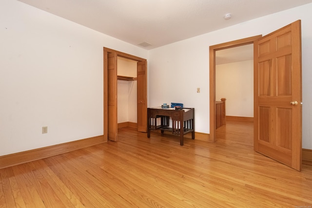 1129 N Colony Rd, Meriden, CT 06450 - photo 4