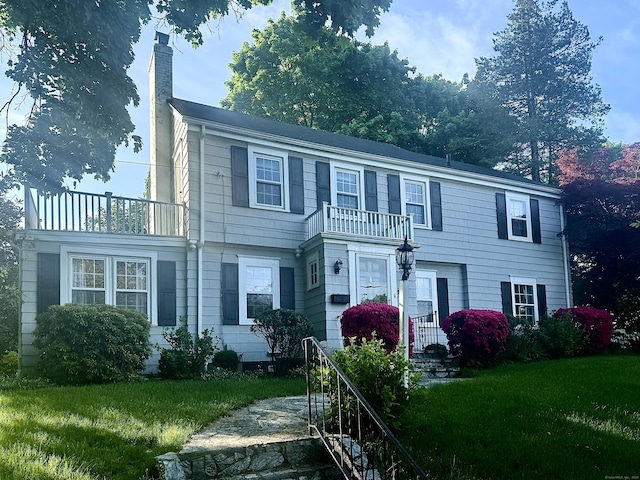 107 Rockland Rd, Fairfield, CT 06825 - photo 1