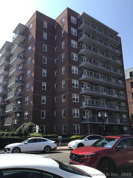 700 Summer St Apt 4L, Stamford, CT 06901 - photo 1