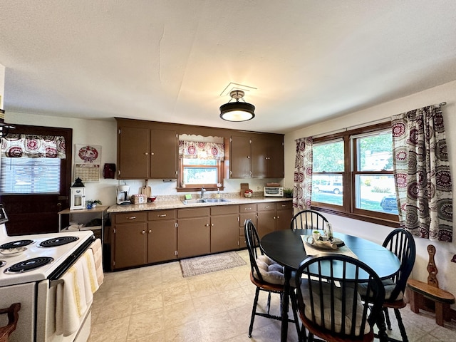 10 Circle Dr, Windsor Locks, CT 06096 - photo 6