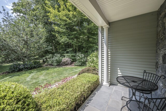 16 Devonshire Ln, Haddam, CT 06441 - photo 3
