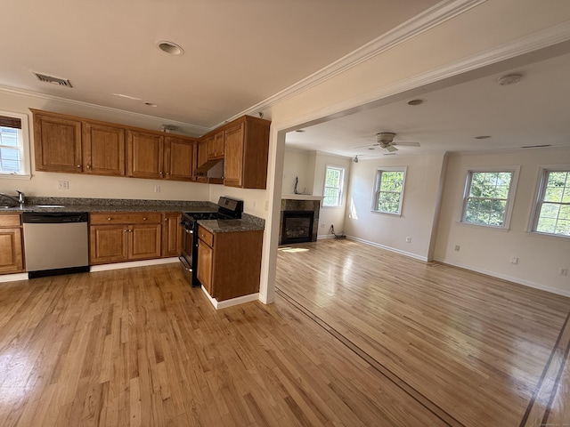 19 Stillwater Ave Apt E, Stamford, CT 06902 - photo 2