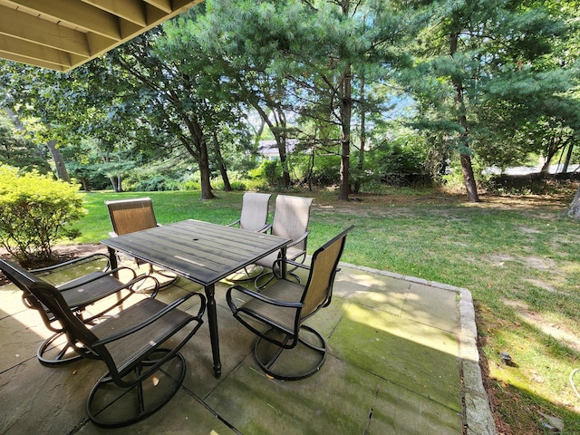 320 Strawberry Hill Ave Apt 15, Stamford, CT 06902 - photo 25