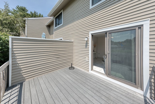 592 Mountain Rd Apt A, West Hartford, CT 06117 - photo 5