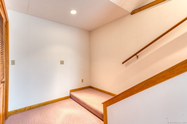 592 Mountain Rd Apt A, West Hartford, CT 06117 - photo 28