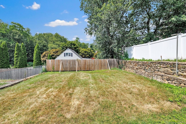 88 Plankton St, Bridgeport, CT 06606 - photo 38