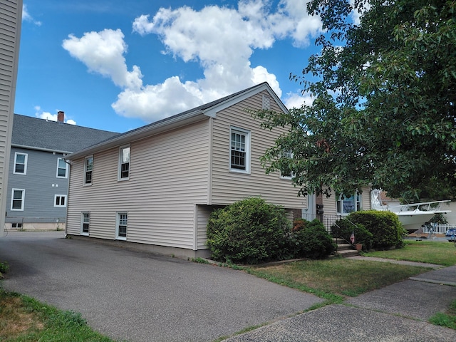 49 S Cherry St, Wallingford, CT 06492 - photo 4
