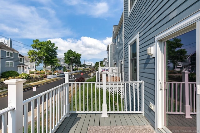 93 Cosey Beach Ave Apt 5, East Haven, CT 06512 - photo 1