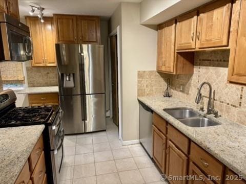 4 Earls Ct Unit E, Farmington, CT 06032 - photo 16