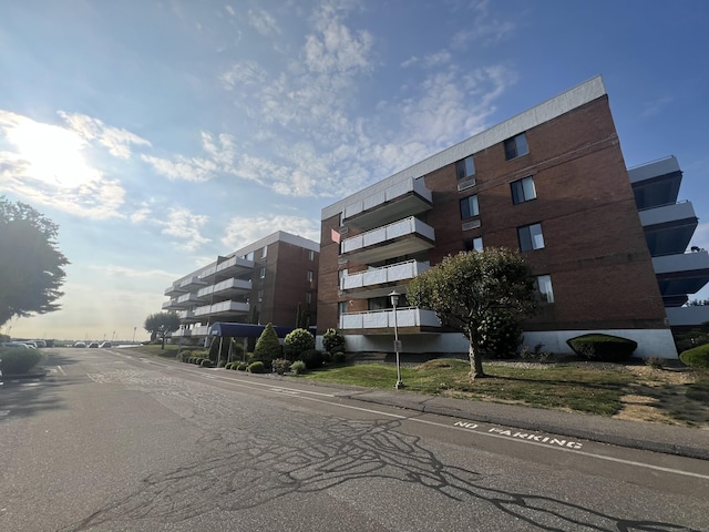 1460 Elm St Unit 322, Stratford, CT 06615 - photo 1