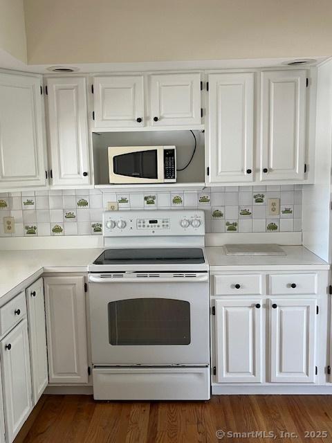 48 Bywatyr Ln Unit 48, Bridgeport, CT 06605 - photo 14