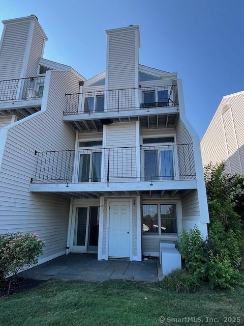 48 Bywatyr Ln Unit 48, Bridgeport, CT 06605 - photo 7