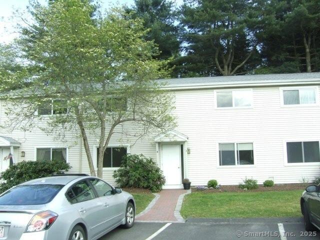 74 Washington Rd Apt 4, Woodbury, CT 06798 - photo 2