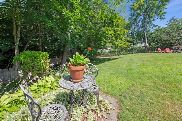 70 Rustling Reed Rd, Naugatuck, CT 06770 - photo 4