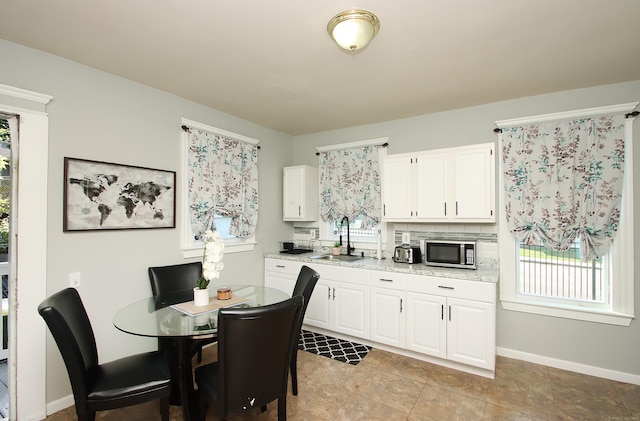 70 Elmwood Ave, Waterbury, CT 06710 - photo 3