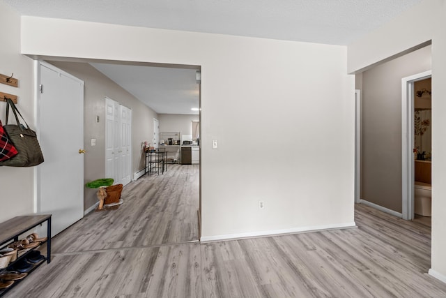 15 Kay Ln Apt H, Waterbury, CT 06708 - photo 7
