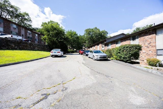 15 Kay Ln Apt H, Waterbury, CT 06708 - photo 22