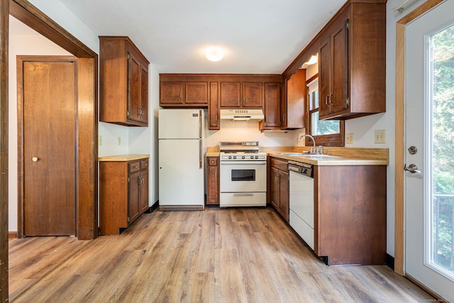 4 Saint Marc Cir Unit G, South Windsor, CT 06074 - photo 2