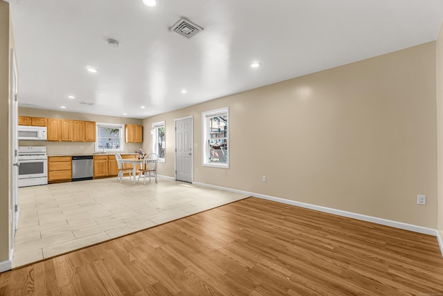 196 5th St, Bridgeport, CT 06607 - photo 14