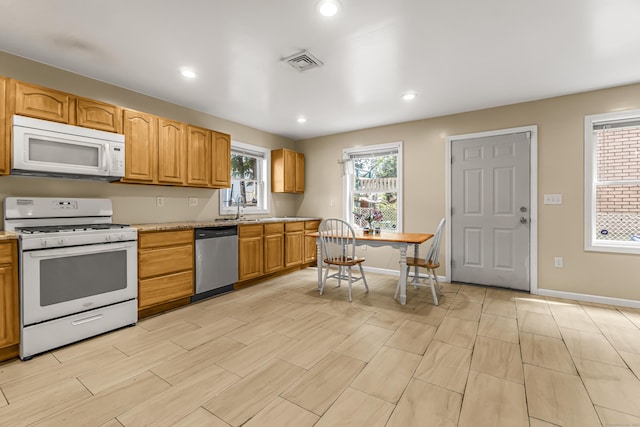 196 5th St, Bridgeport, CT 06607 - photo 17