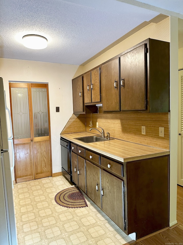 84 Buddington Rd Apt 3, Groton, CT 06340 - photo 8