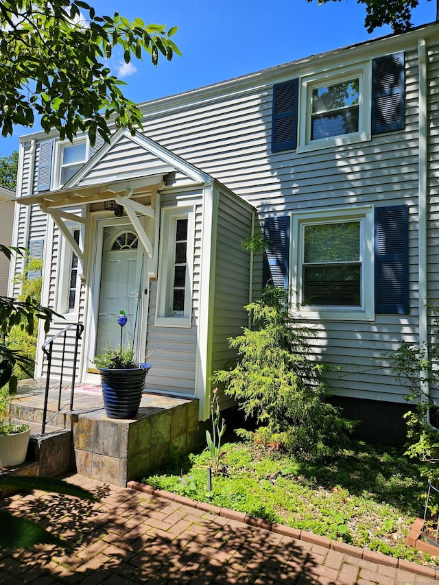 26 Saint Augustine St, West Hartford, CT 06110 - photo 2