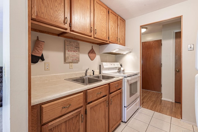 929 Burnside Ave Apt A14, East Hartford, CT 06108 - photo 5
