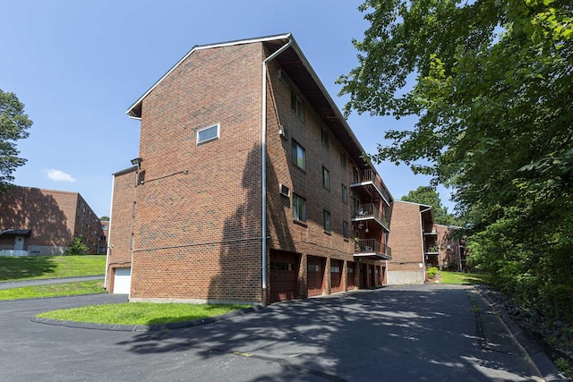 929 Burnside Ave Apt A14, East Hartford, CT 06108 - photo 17