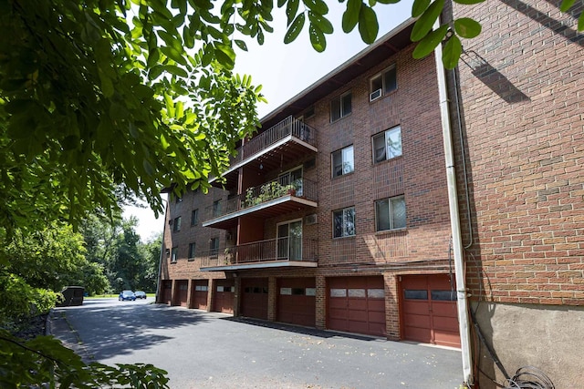 929 Burnside Ave Apt A14, East Hartford, CT 06108 - photo 18