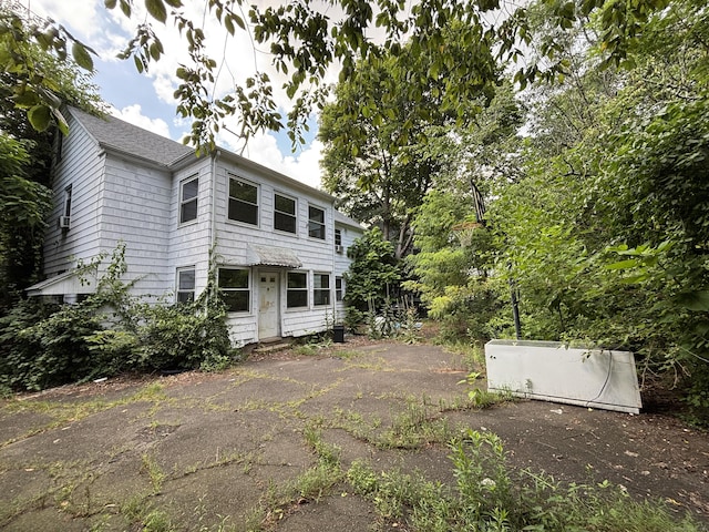 563 Sherman Pkwy, New Haven, CT 06511 - photo 2