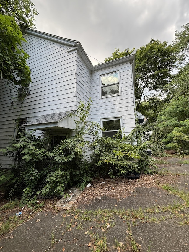 563 Sherman Pkwy, New Haven, CT 06511 - photo 5