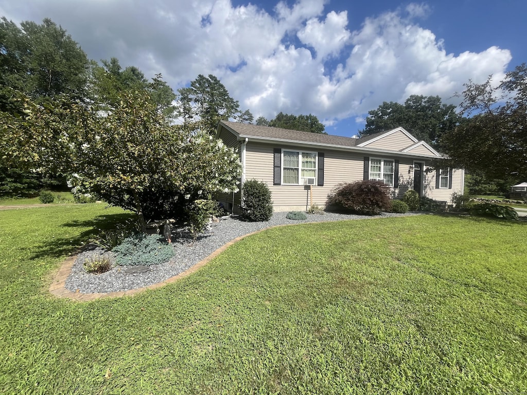 164 Day St, Brooklyn, CT 06234 - photo 2