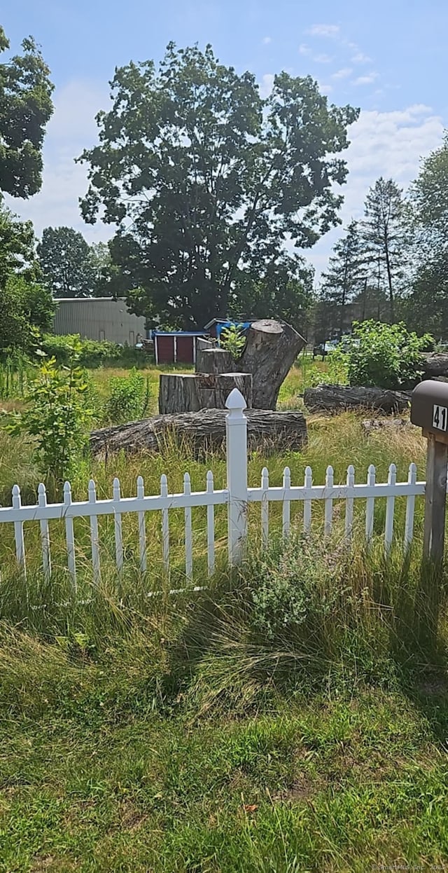 41 Village St, Ellington, CT 06029 - photo 2