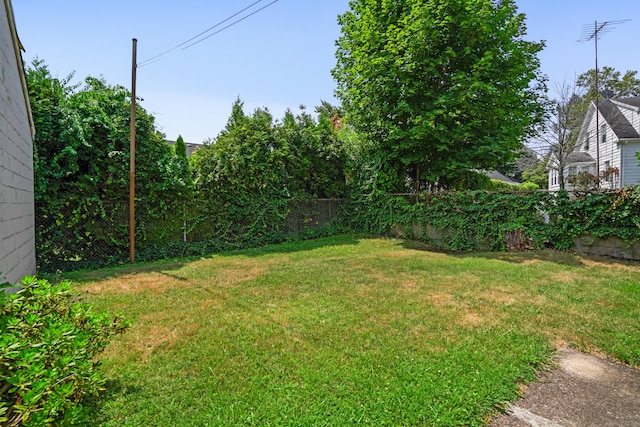 669 Clark St, Bridgeport, CT 06606 - photo 29