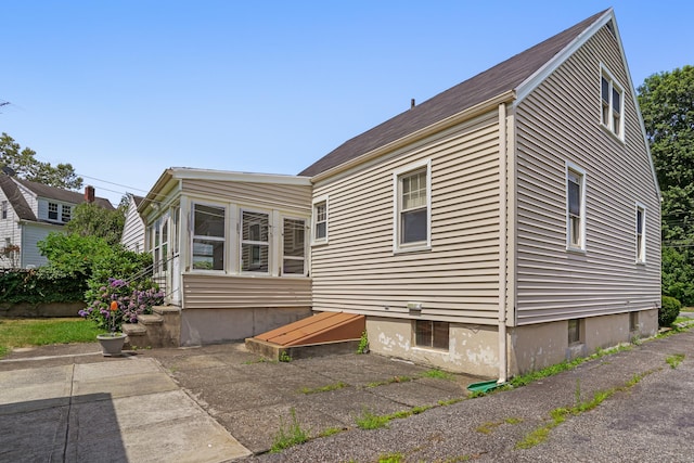 669 Clark St, Bridgeport, CT 06606 - photo 28