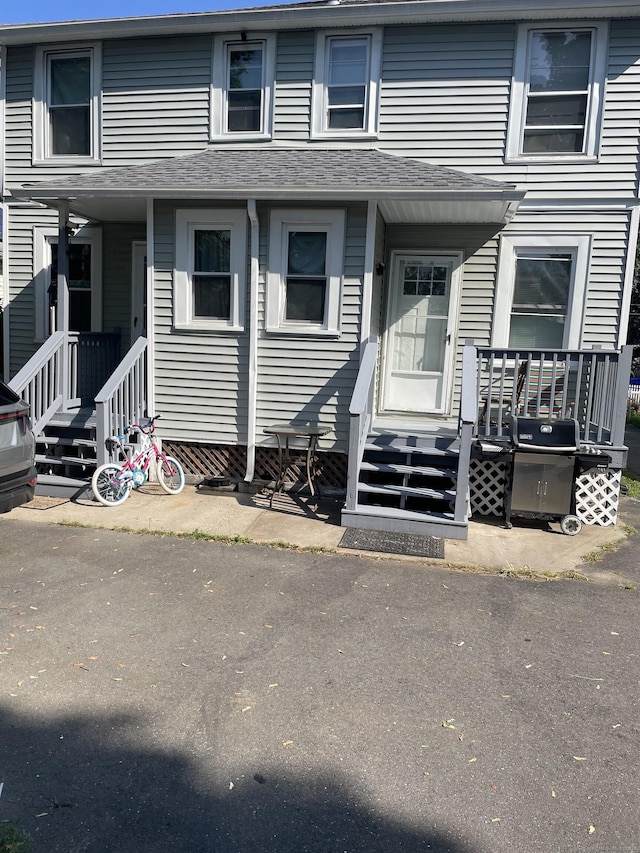 67 Sisson St, East Hartford, CT 06118 - photo 3