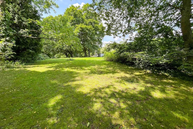 43 Woodland Dr, Durham, CT 06422 - photo 2