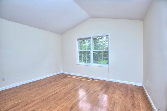 84 Cider Mill Ln, Trumbull, CT 06611 - photo 12