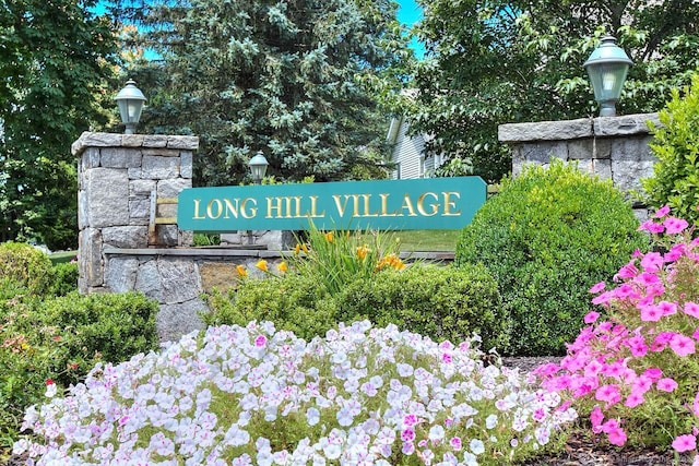 84 Cider Mill Ln, Trumbull, CT 06611 - photo 30